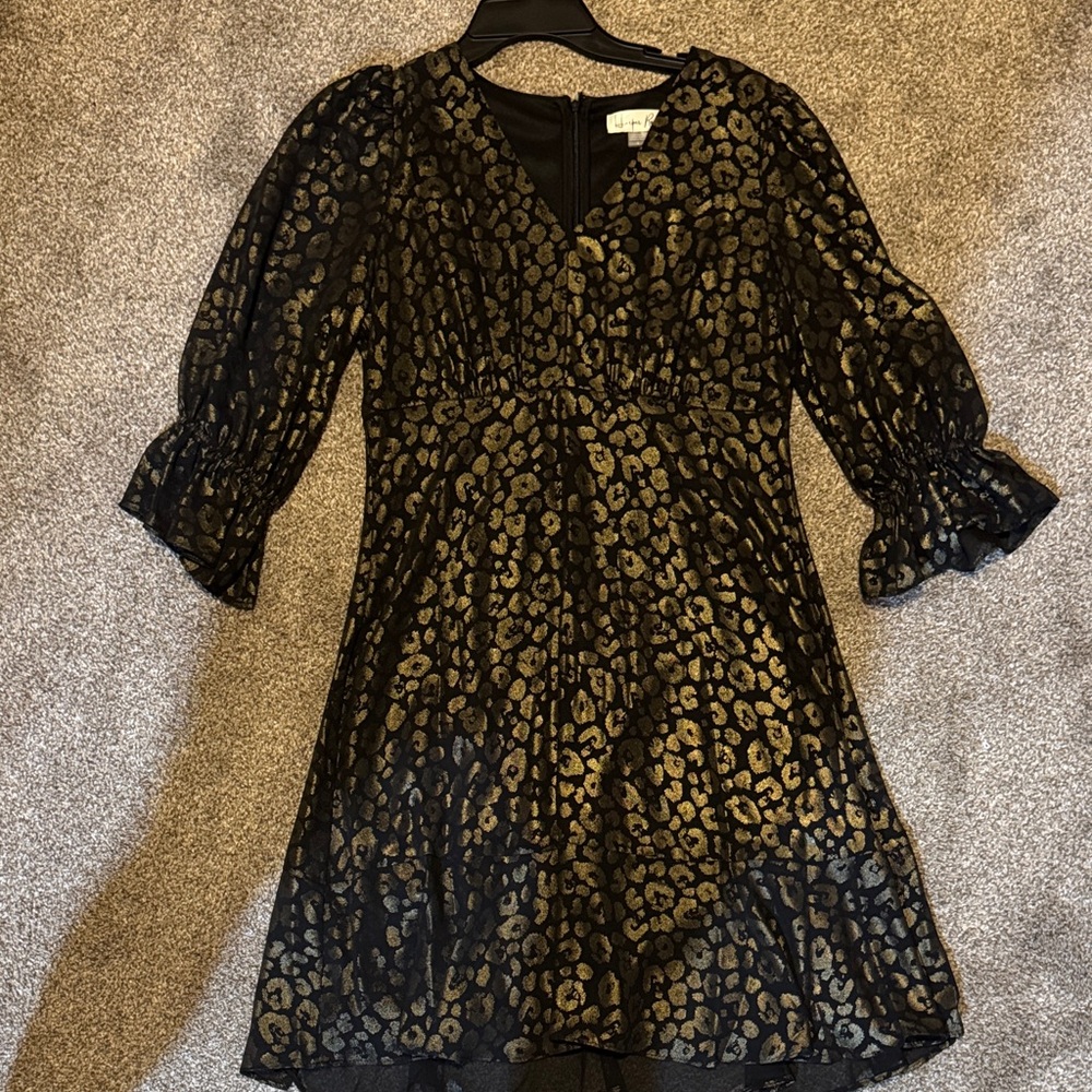 Elegant Black and Gold Dress